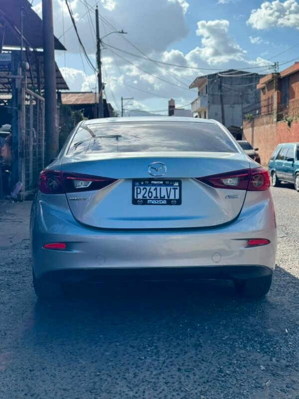 Mazda 3 TOURING 2017