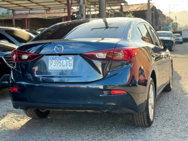 Mazda 3 sport 2018