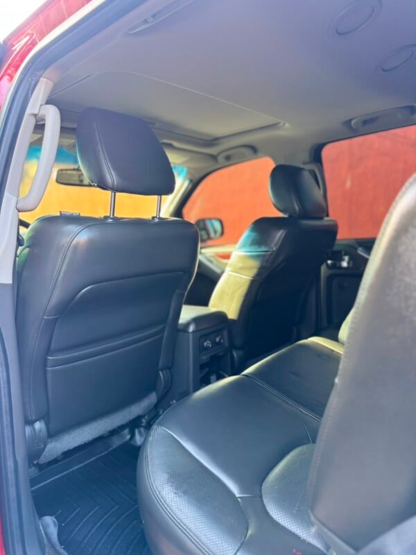 NISSAN PATHFINDER 2011 PLATINUM EDITION 4x4