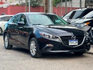 WhatsApp Image 2026-08-01 at 17.49.32 Mazda 3 GRAND TOURING 2016
