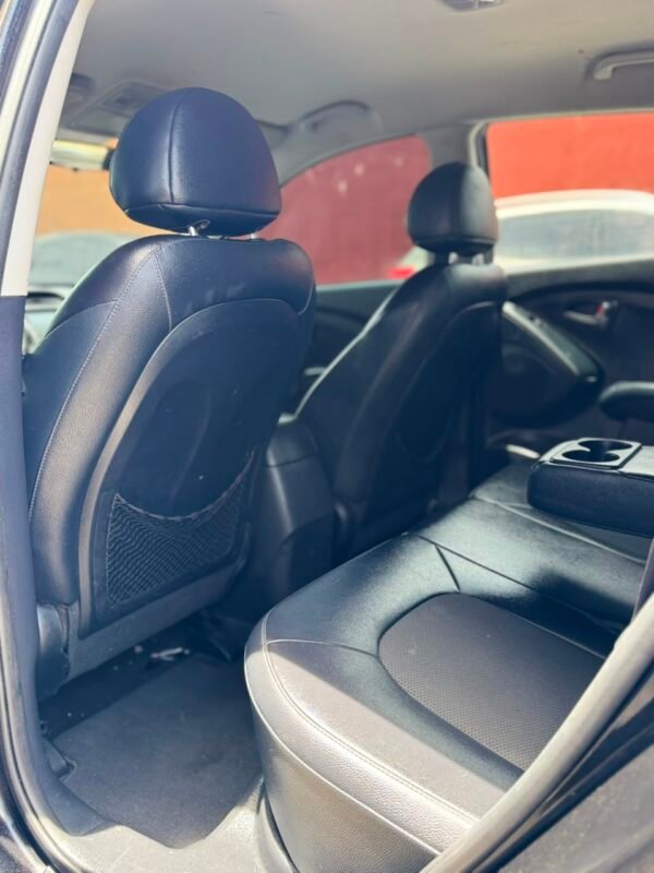 WhatsApp Image 2026-08-02 at 13.28.33 (3) Hyundai Tucson GLS 2015