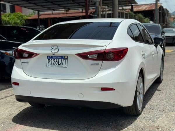 Mazda 3 2016