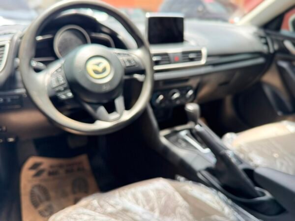 Mazda 3 2016