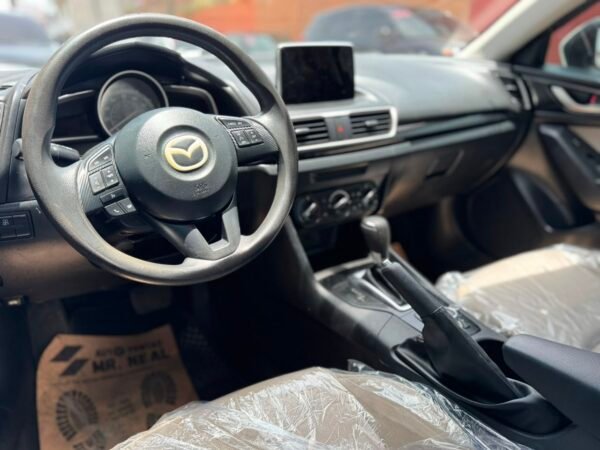 Mazda 3 2016