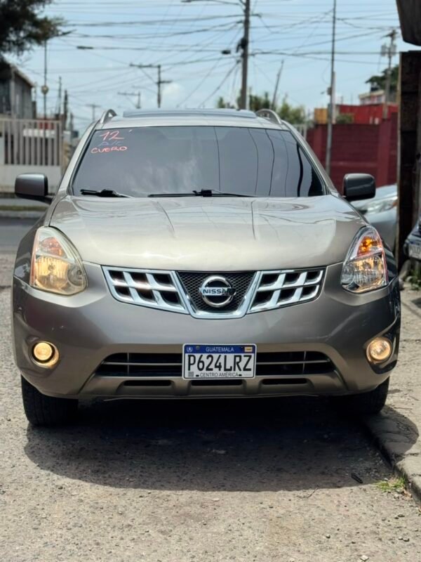 Nissan Rogue modelo 2012