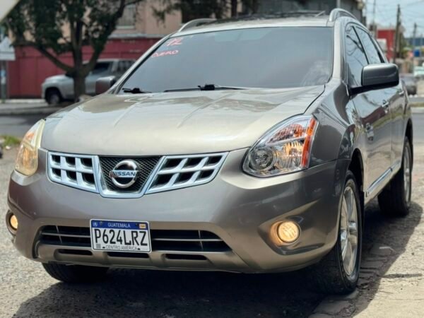 Nissan Rogue modelo 2012