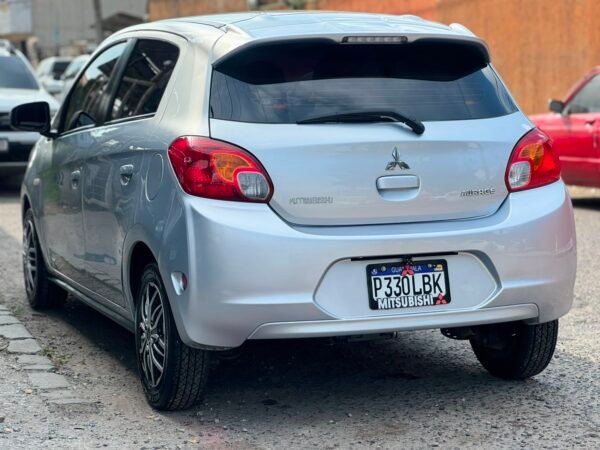 WhatsApp Image 2026-08-03 at 15.57.29 (2) Mitsubishi Mirage 2014