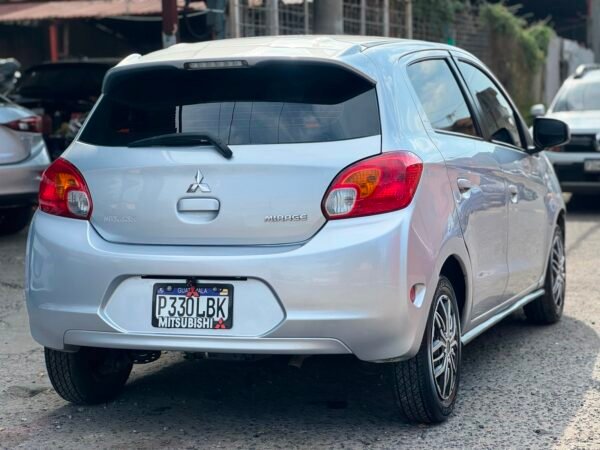 WhatsApp Image 2026-08-03 at 15.57.29 (5) Mitsubishi Mirage 2014