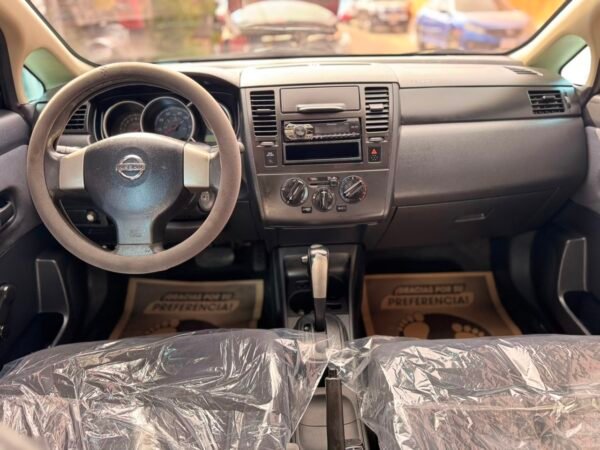 Nissan Versa 2011