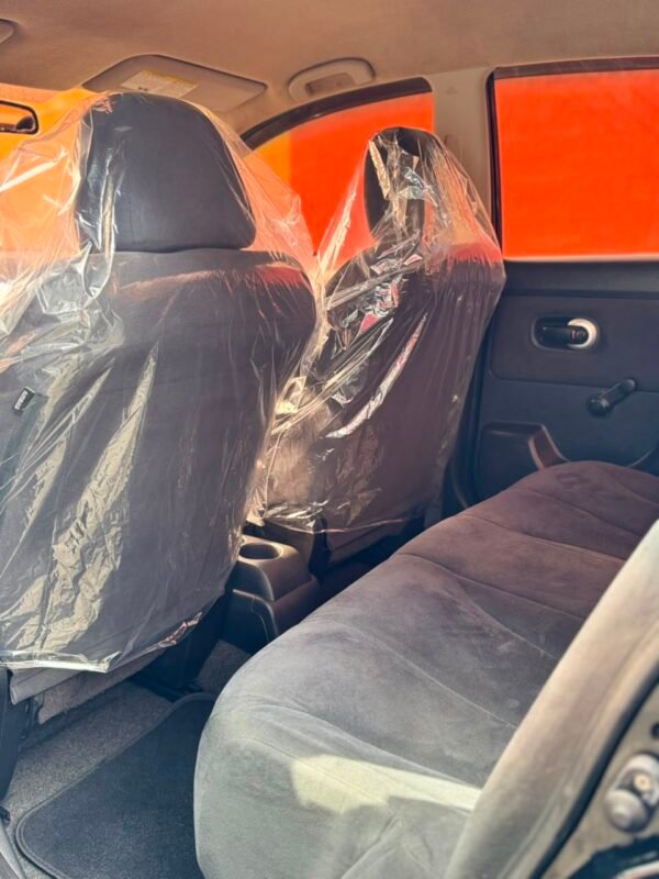 Nissan Versa 2011