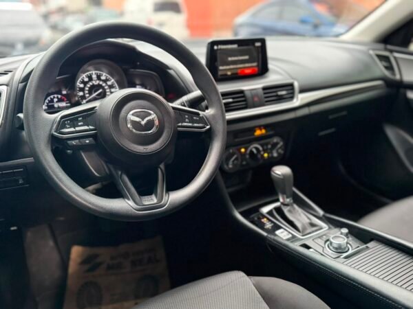 Mazda 3 sport 2017