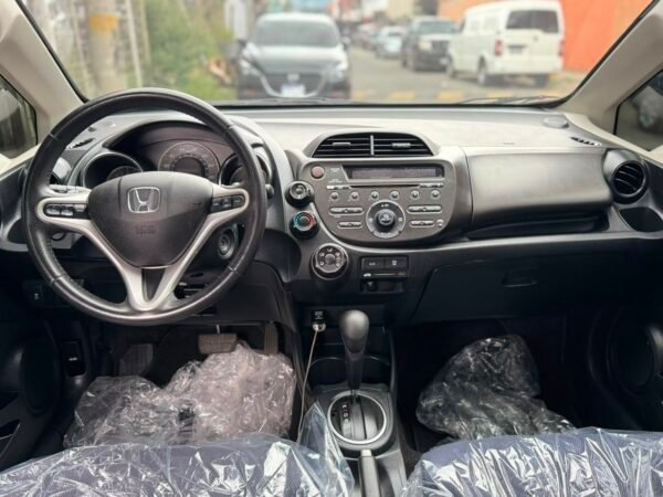 HONDA FIT SPORT 2012