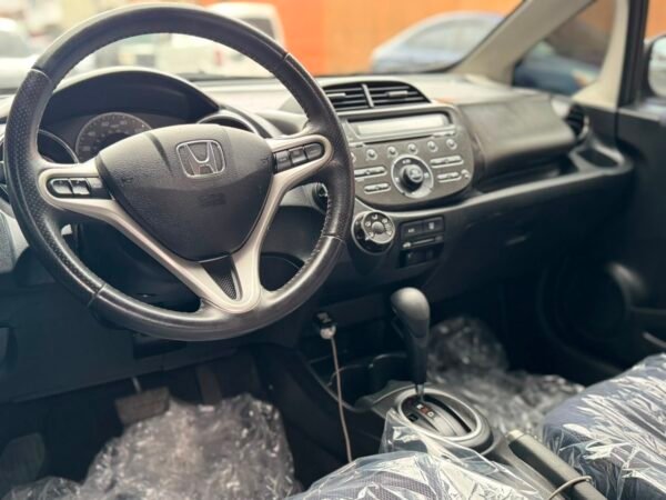 HONDA FIT SPORT 2012